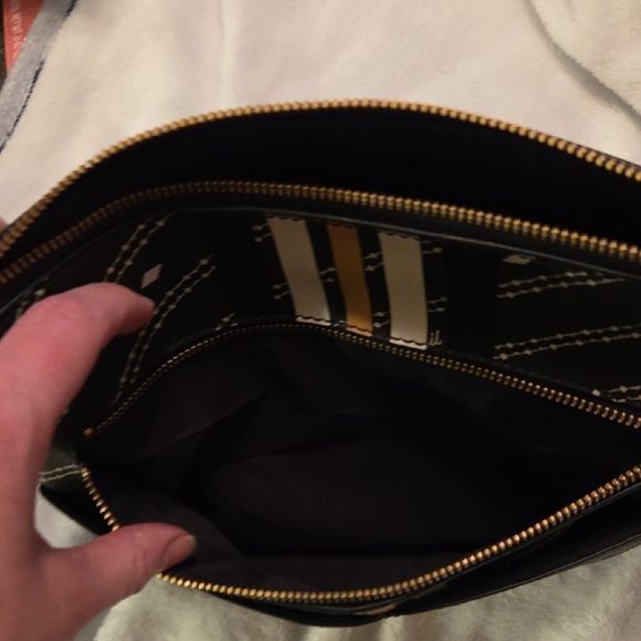 Fossil Striped Black, Cream & Tan Crossbody Bag...like New! - Picture 9 of 10